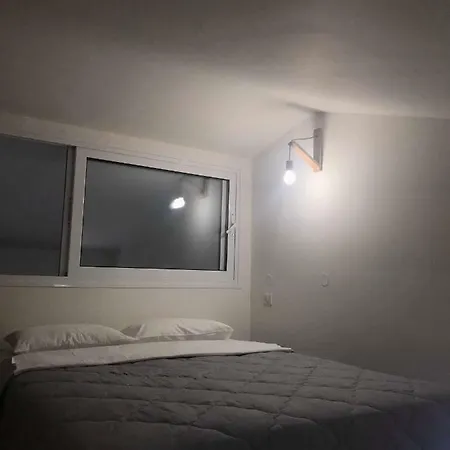 Milos House Dom wakacyjny *